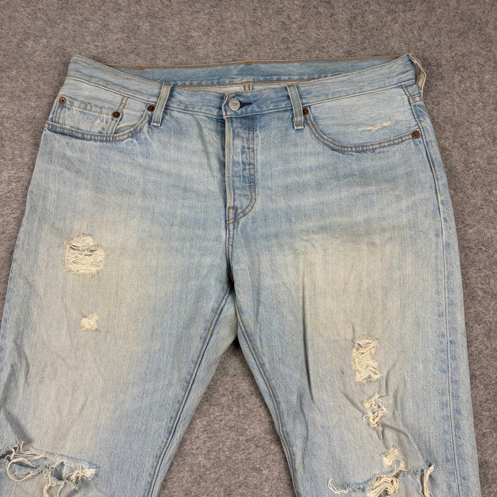 Levi's 501 Jeans‎ Mens 36x30 Light Wash Distressed Button Fly Denim Pants Ripped